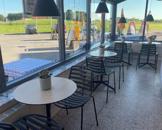 Rasta Falköping - Falköping - Patio