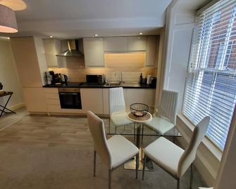 Ipswich Town Centre Apartment 8 - Ipswich - Kitchen