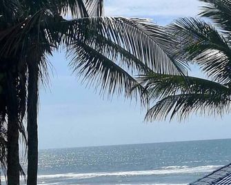 Pousada Pé na Areia Itanhaém - Itanhaém - Beach