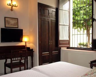 Casona De San Andres - Seville - Bedroom