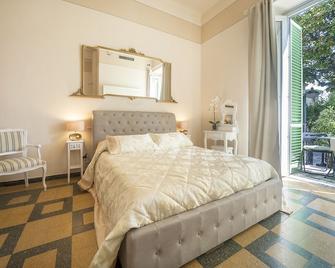 Lucca Relais - Lucca - Κρεβατοκάμαρα