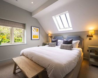 The Bottle & Glass Inn - Book All 3 Rooms - Henley-on-Thames