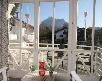 Ferienanlage Neuschwansteinblick Ferienwohnung 108 - Füssen - Balcón