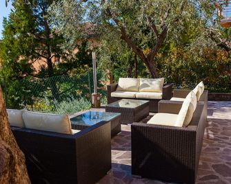 Art Hotel Ventaglio - Bardolino - Patio