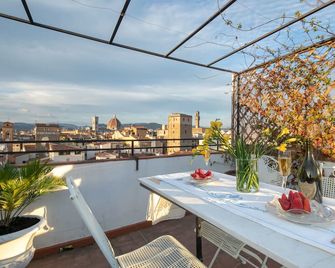 Pitti Luxury Terrace by Mmega - Florence - Balcony