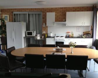 Palms Oasis Motel - Taree - Dining room