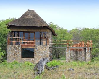 Gwango Elephant Lodge - Dete - Camera da letto
