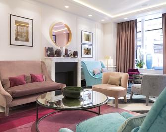 Hotel Bourgogne & Montana - Paris - Living room