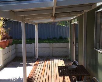 North Perth Cottage - Close to city - Perth - Patio