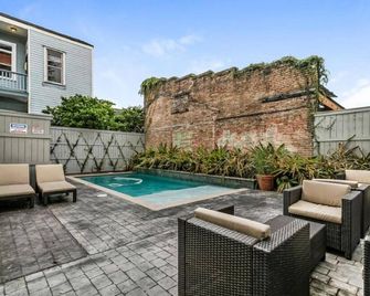 Hosteeva 3 BR Cottage Close to St Charles 5 m Ride to FQ - Nueva Orleans - Piscina