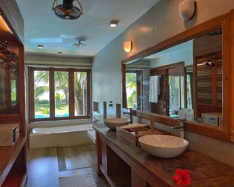 Mermaid Beach Resort - Cox's Bazar