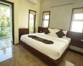 Pabis luxurious stay - Vythiri - Bedroom