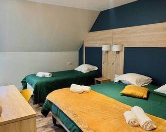 Armor Hotel - Compiègne - Schlafzimmer