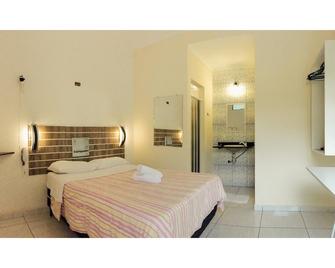 Hotel Campolim - โซโรคาบา - ห้องนอน