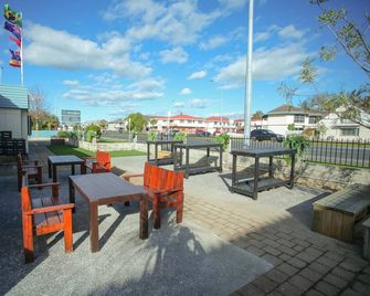 Abbots Hamilton - Hotel And Conference Centre - Hamilton - Innenhof