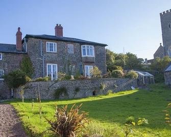 Instow Barton - Bideford - Edificio