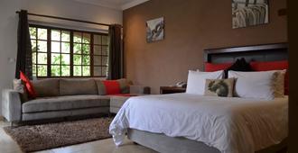 The Riverside Hotel - Lubumbashi - Bedroom