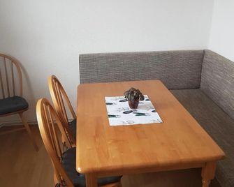 Ferienwohnung Conny - Butjadingen - Essbereich