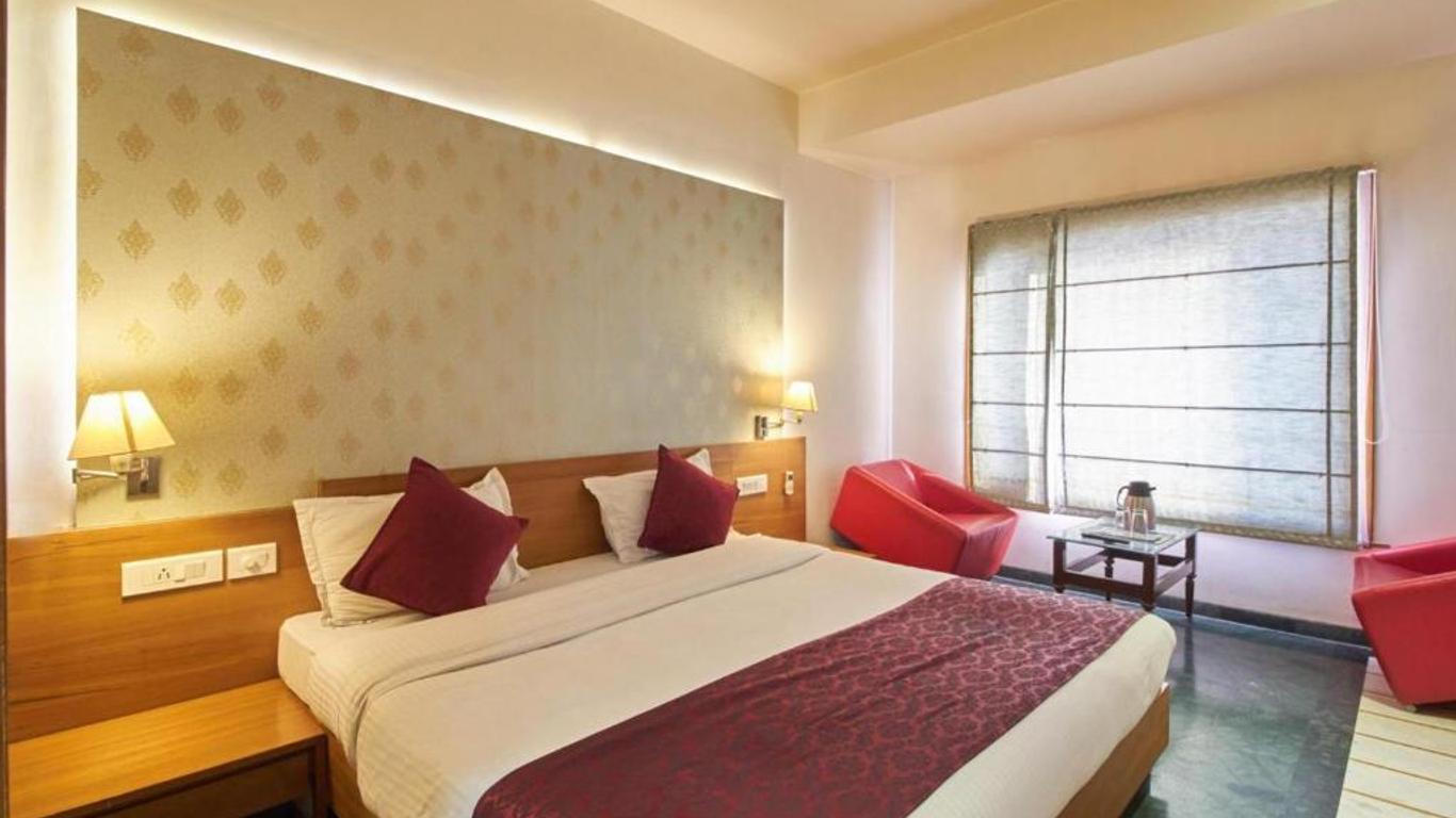 Hotel Shalimar Palace