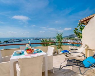 Ideal Property Mallorca - Blue Attic Beach - Alcúdia - Balcony