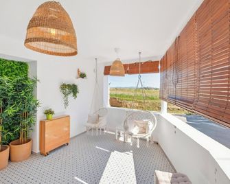 Empordanese charm near the beach - With outdoor terrace and quiet environment. - Torrent - Balcón