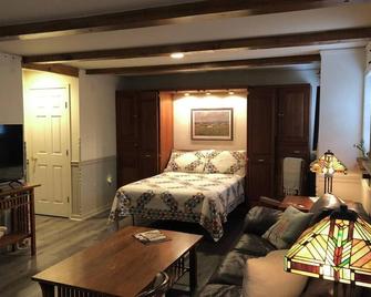 Top o' the Hill Apt. in historic Harpers Ferry - Harpers Ferry