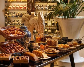 Cures Marines Hotel & Spa Trouville - MGallery Collection - Trouville-sur-Mer - Buffet