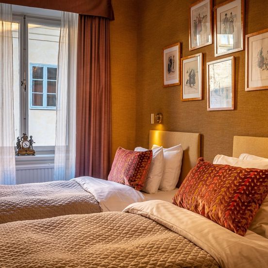 Bedroom view of Lady Hamilton Hotel