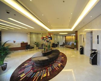 Ramada by Wyndham Abu Dhabi Corniche - Abu Dabi - Lobby