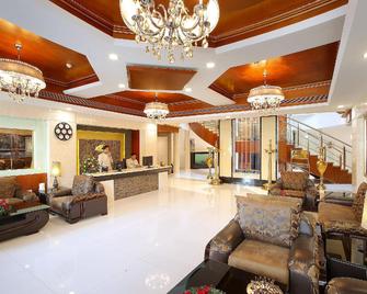 Hotel Port Palace Kovalam - Kovalam - Lobby