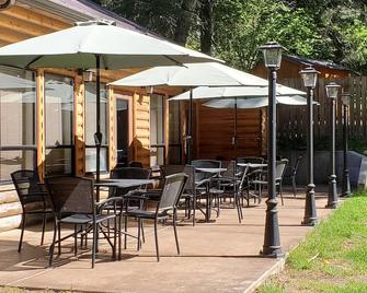 Eagle Cap Chalets - Joseph - Patio