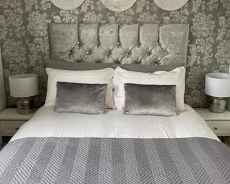 Sandford Promenade - Blackpool - Bedroom