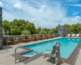 Tru by Hilton Ruston - Ruston - Pool