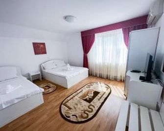 펜션 포르투나 고르고바 - 고르고바