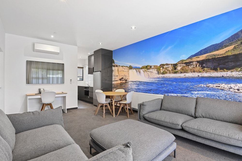 Grand Suites Murchison - מורכיסון - סלון