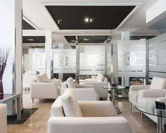 Sandos Monaco Beach Hotel & Spa - Benidorm - Lounge