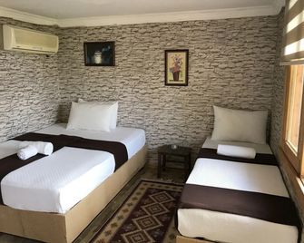 Ayanya Beach & Bistro Bungalows - Avşa - Yatak Odası