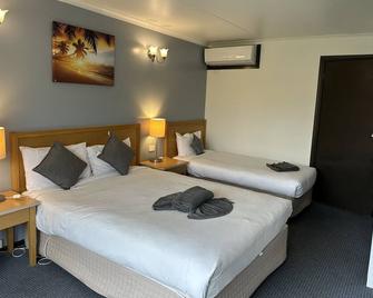 Statesman Motor Inn - Ararat - Bedroom