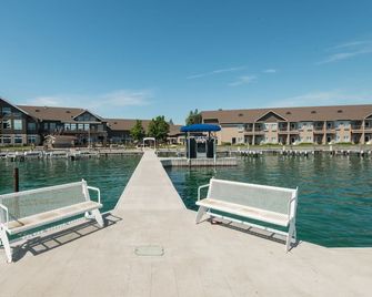 Kwataqnuk Resort & Casino - Polson