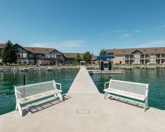 Kwataqnuk Resort & Casino - Polson - Edificio