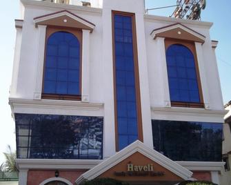 Hotel Haveli - Pimpri - Chinchwad - Building