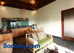 Villa Domanik - Labuan Bajo - Living room