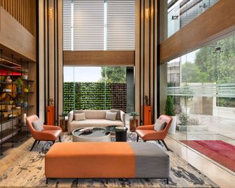 Ramada Encore by Wyndham Bareilly Civil Lines - Bareilly - Lounge
