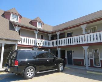 Executive Inn Wichita - Wichita - Building