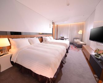 فلير ليس هوتل هسينشو - هسينشو - غرفة نوم
