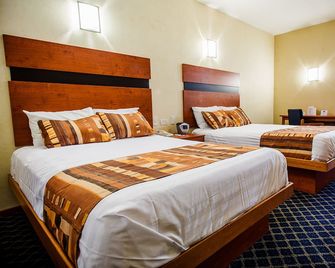 American Inn Hotel & Suites Delicias - Delicias - Schlafzimmer