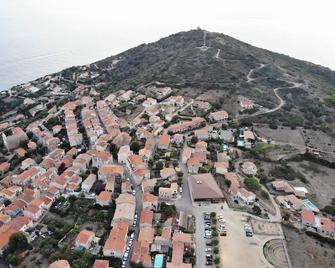 'Umigna' - New T3, air conditioning, exceptional sea view - Cargèse - Bâtiment