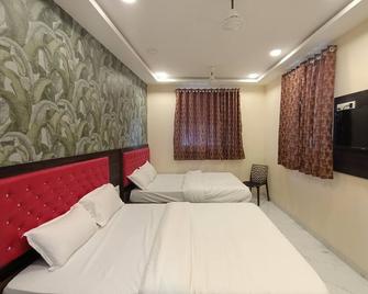 Hotel King Residency Kurla - Bombay - Habitación