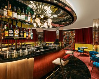 Radisson Mumbai Goregaon - Mumbai - Bar