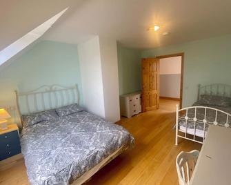 (Family and pet friendly), Inishmore, Aran Islands, Large spacious property! - Inishmore - Bedroom